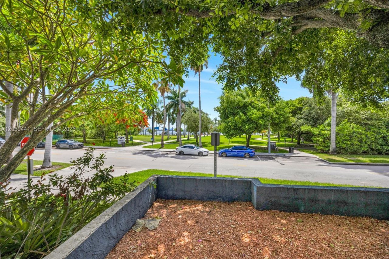 3808 NE 6th Ave , Unit 1, Miami, FL 33137 Photo