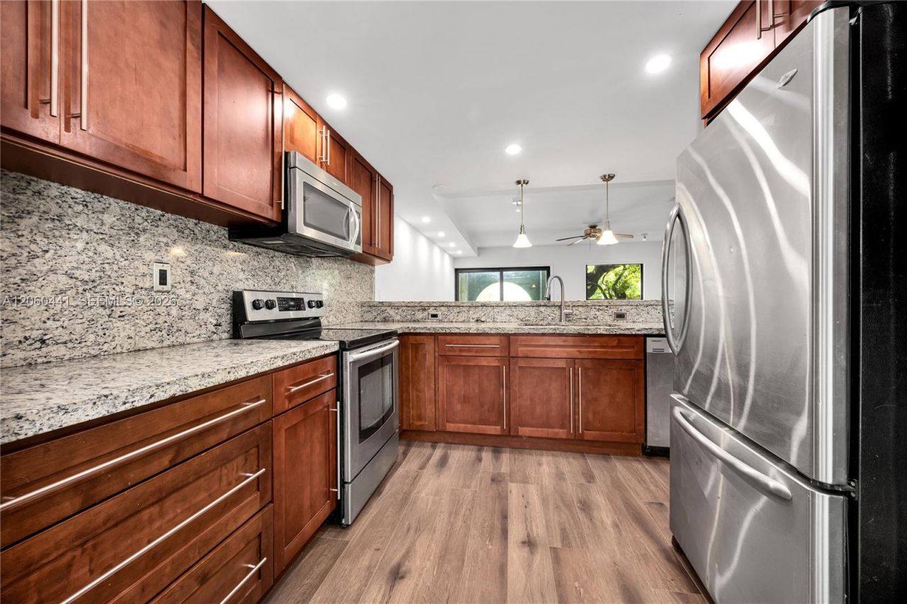 3808 NE 6th Ave , Unit 1, Miami, FL 33137 Photo