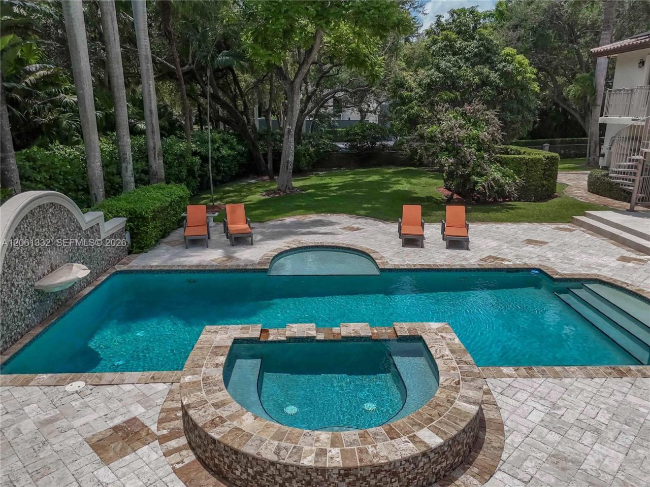 9501 Kerwood Ct, Coral Gables, FL 33156 Photo