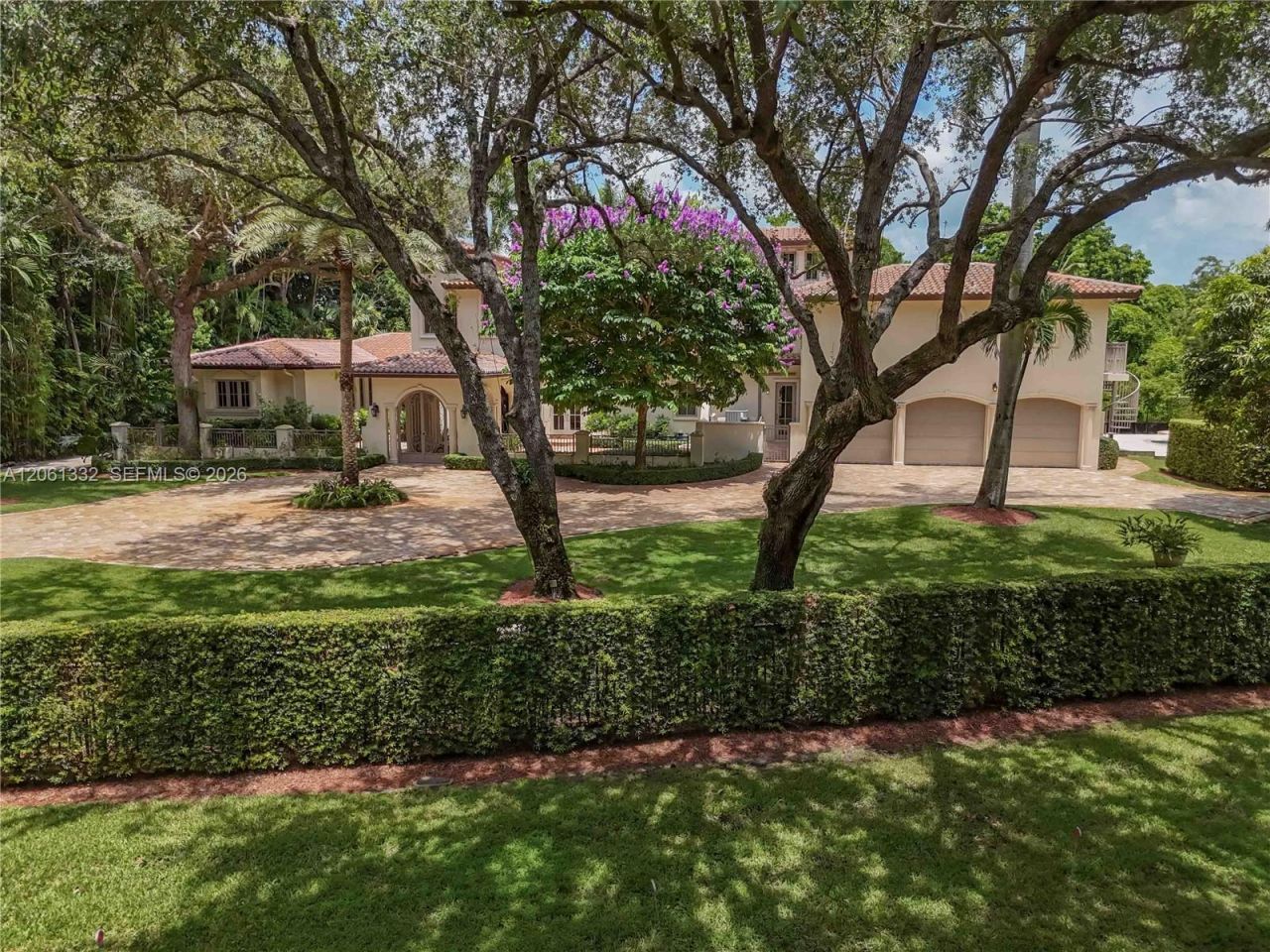9501 Kerwood Ct, Coral Gables, FL 33156 Photo
