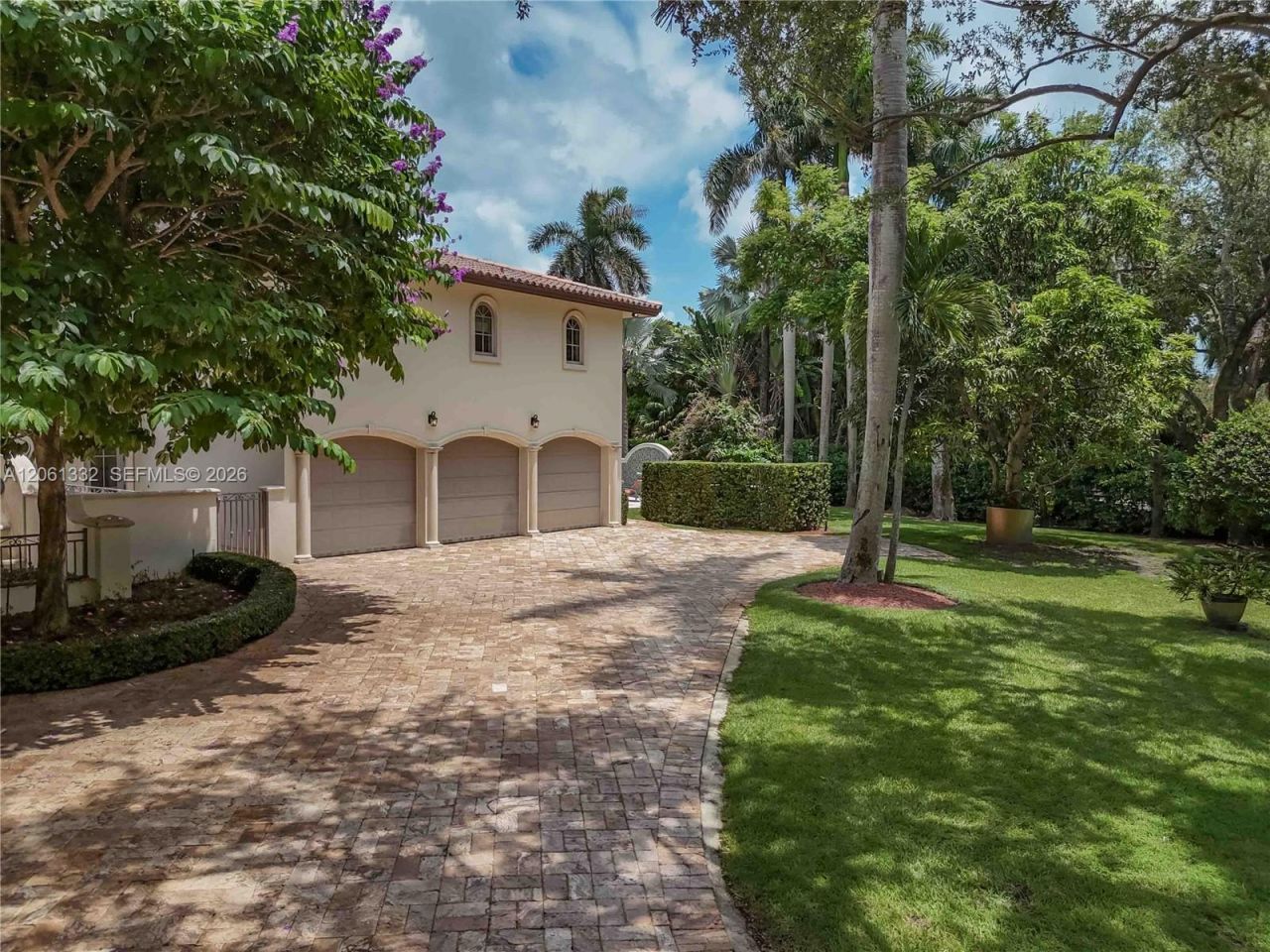 9501 Kerwood Ct, Coral Gables, FL 33156 Photo