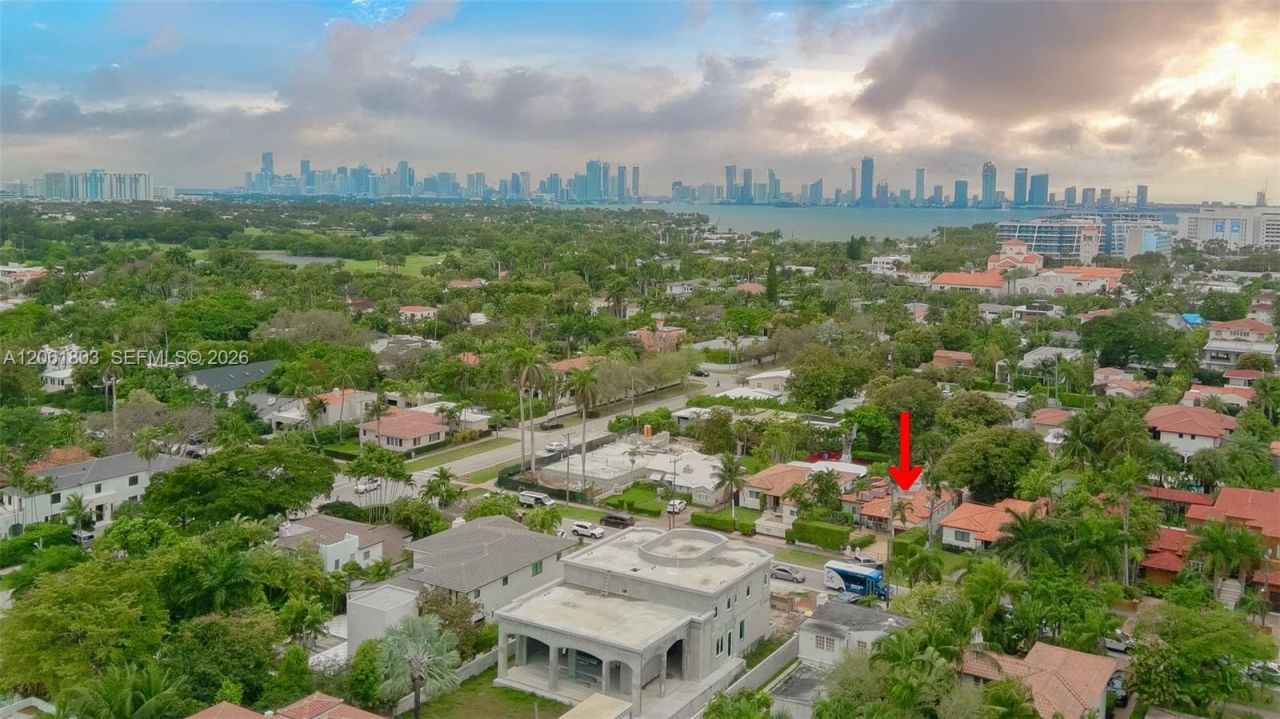 3722 Royal Palm Ave, Miami Beach, FL 33140 Photo