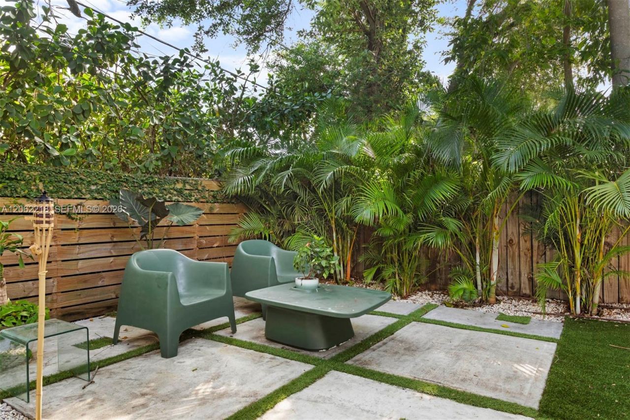 171 NW 47th St, Miami, FL 33127 Photo