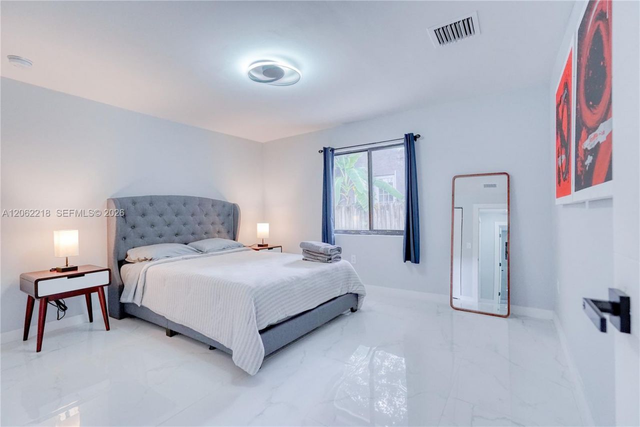 171 NW 47th St, Miami, FL 33127 Photo