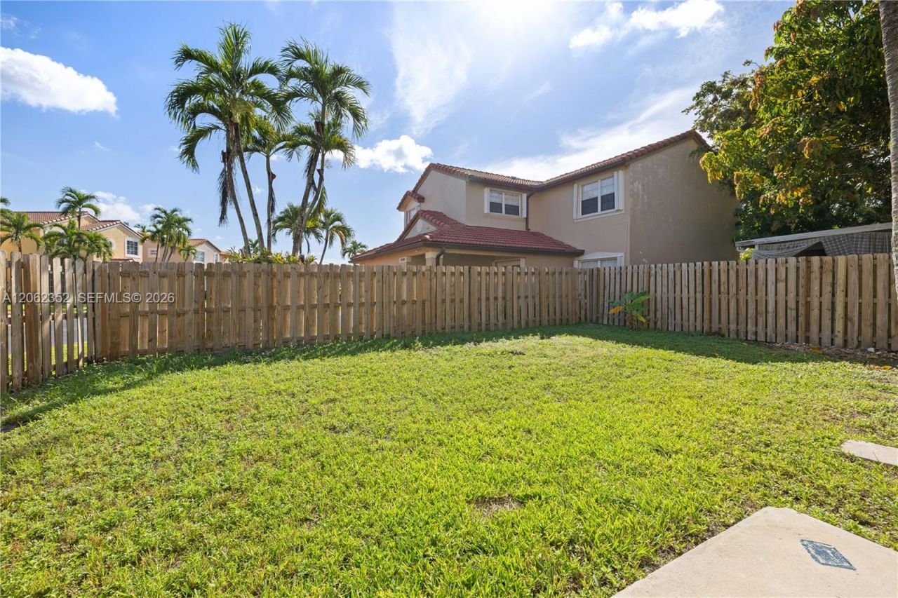 10953 SW 151st Pl, Miami, FL 33196 Photo
