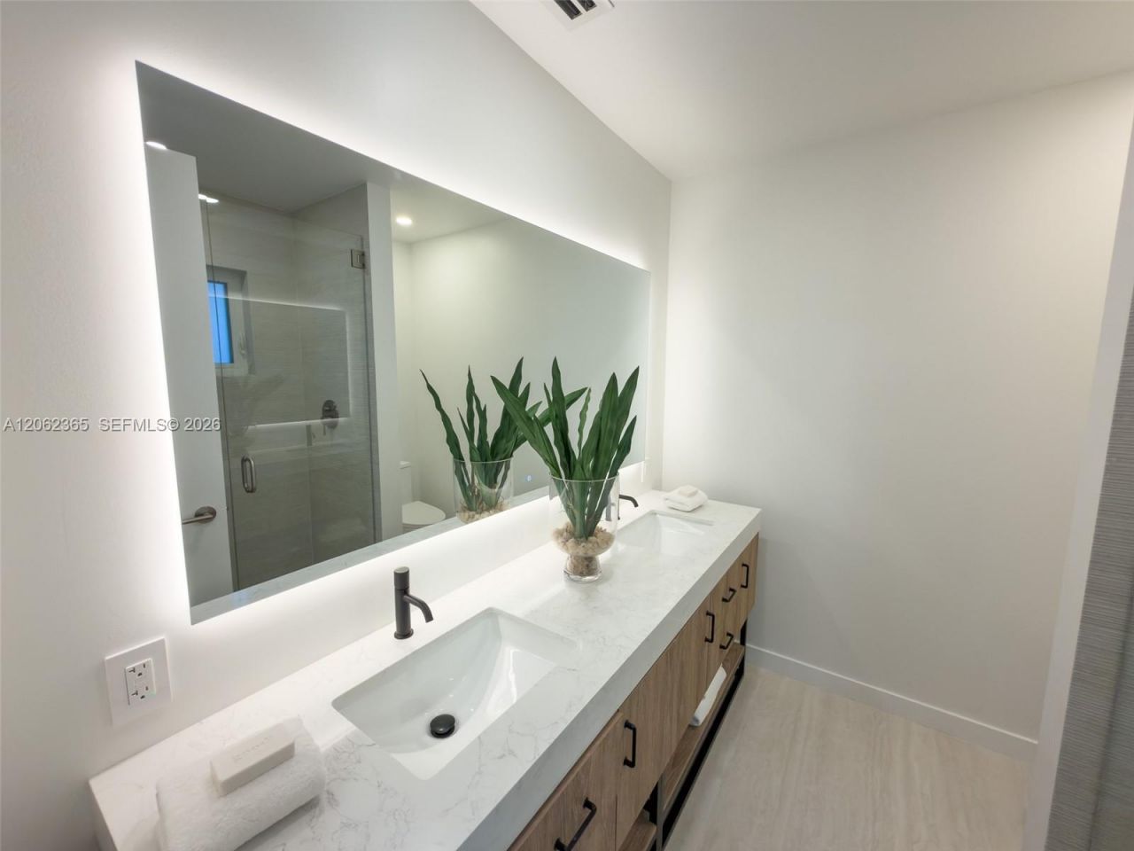 9980 SW 83rd Ave , Miami, FL 33156 Photo