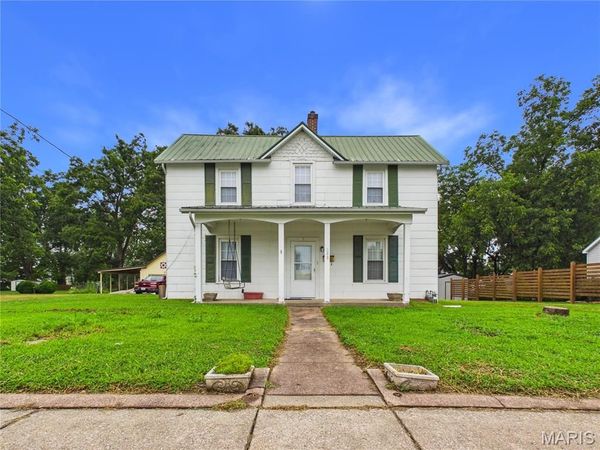 300 S Spring Street, Perryville, MO 63775