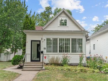 55 Front Avenue , Saint Paul, MN 55117