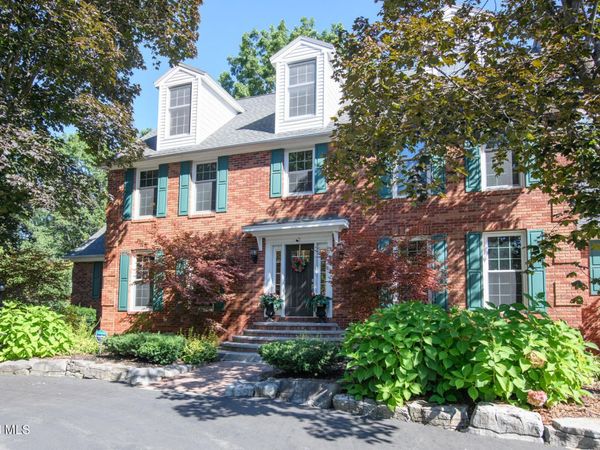 3275 E Lydius Street, Guilderland, NY 12303