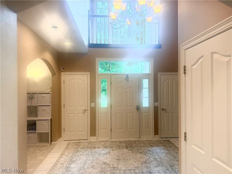 16675 Anne Lane, Chagrin Falls, OH 44023 Photo 2