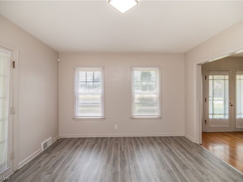 2505 E Market Street , Warren, OH 44483 Photo 11