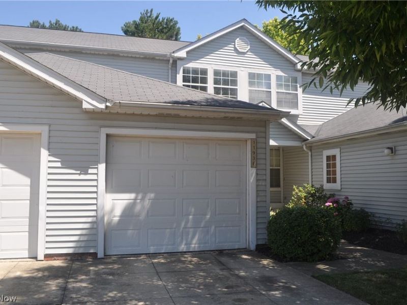 1193 Pinecrest Place, Willoughby, OH 44094 Photo 2