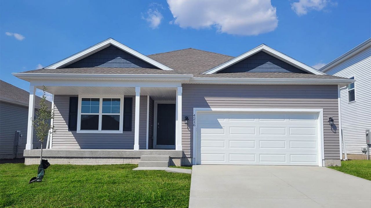 2771 Cecelia Drive, Hiawatha, IA 52233 Main Photo