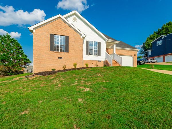 700 Debbie Lane, Ringgold, GA 30736
