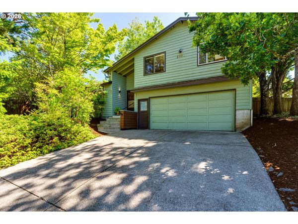 2906 INGALLS WAY, Eugene, OR 97405