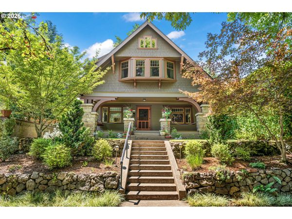 2537 NE 18TH AVE, Portland, OR 97212