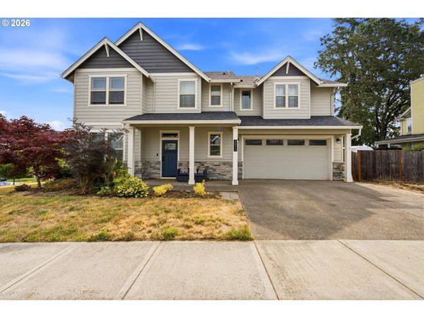 3872 N MORRIS ST, Newberg, OR 97132
