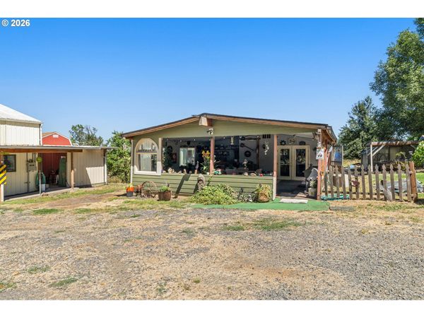 93354 WESTPOINT RD, Harrisburg, OR 97446