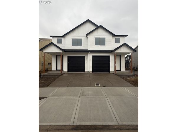 572 Spring BLVD, Woodburn, OR 97071