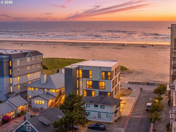 321 S PROM, Unit A, Seaside, OR 97138