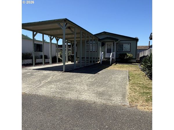 100 RIVER BEND RD, Unit 76, Reedsport, OR 97467