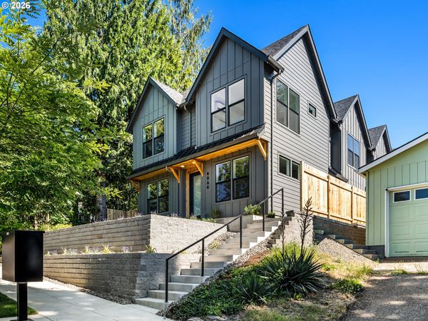 4060 SE Long ST, Portland, OR 97202