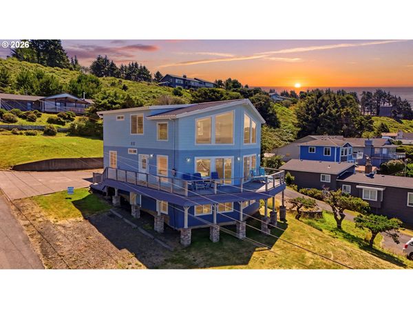 2030 NE 66TH ST, Lincoln City, OR 97367