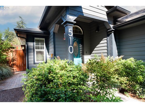 510 S 6TH ST, Springfield, OR 97477