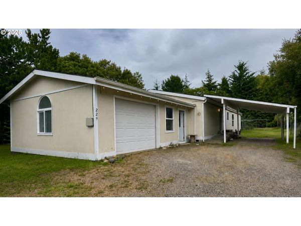 229 N MAIN ST, Coos Bay, OR 97420