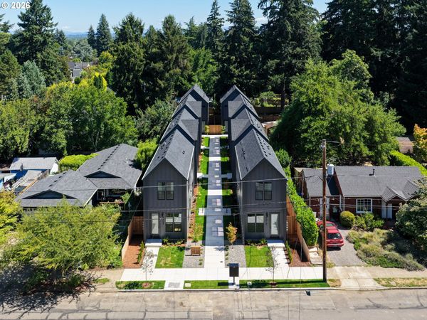 9213 N Seneca ST, Portland, OR 97203
