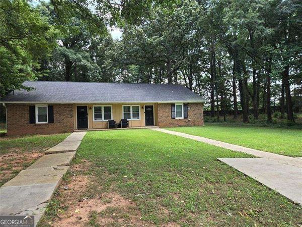 290 Rock Island Lane, Ellenwood, GA 30294