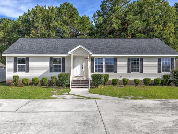 405 Overcrest St., Myrtle Beach, SC 29579