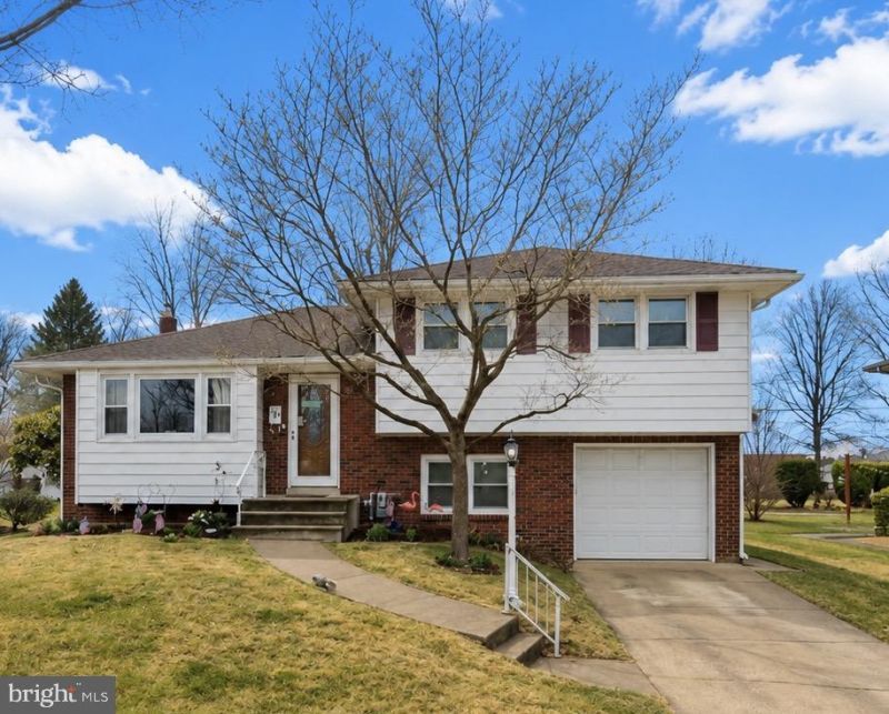 26 WINGERT ROAD , WYOMISSING, PA 19610