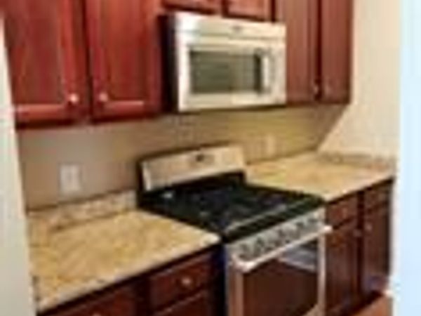 719 N DUKE STREET, Unit 6, LANCASTER, PA 17602