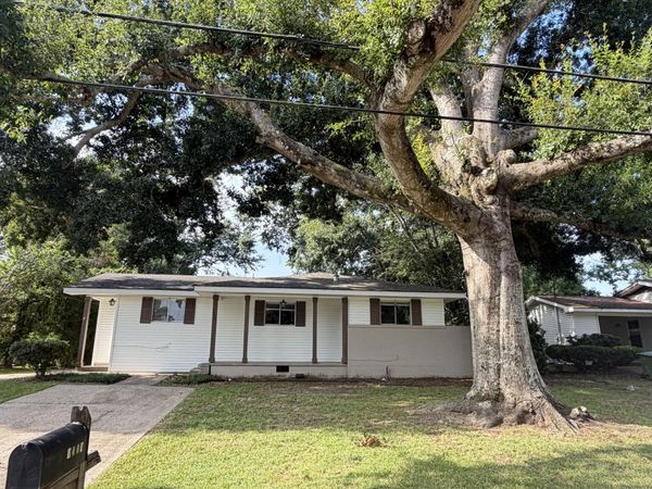 3002 Prince George, Hattiesburg, MS 39402
