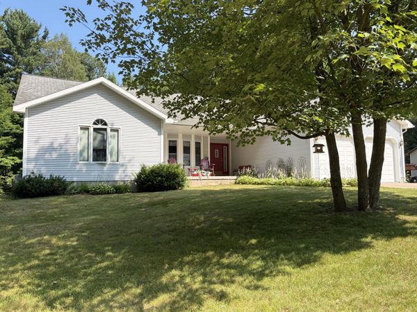 3330 Sherman Park DR, Sault Ste Marie, MI 49783