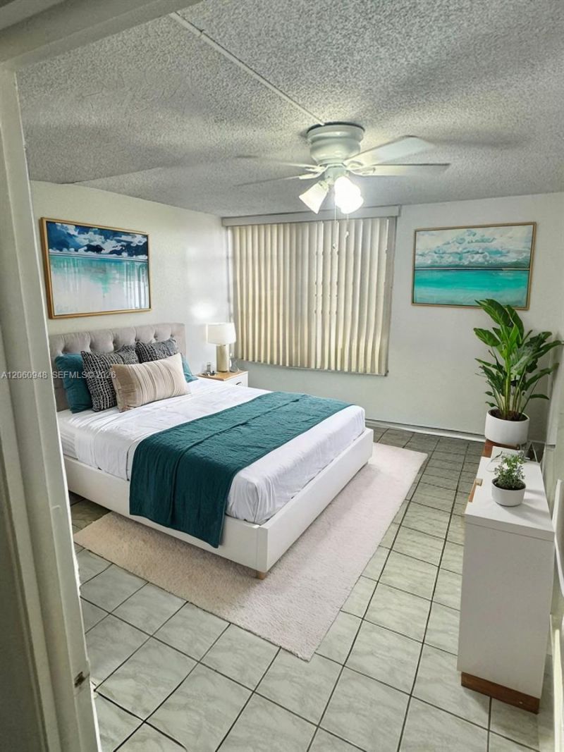 920 NE 199th St , Unit 309-3J, Miami, FL 33179 Photo