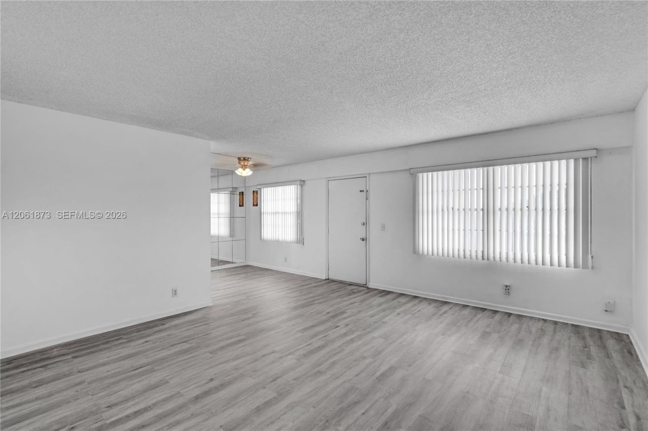 300 SW 134th Way , Unit 413E, Pembroke Pines, FL 33027 Photo