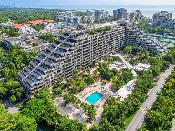 151 Crandon Blvd, Unit 441, Key Biscayne, FL 33149