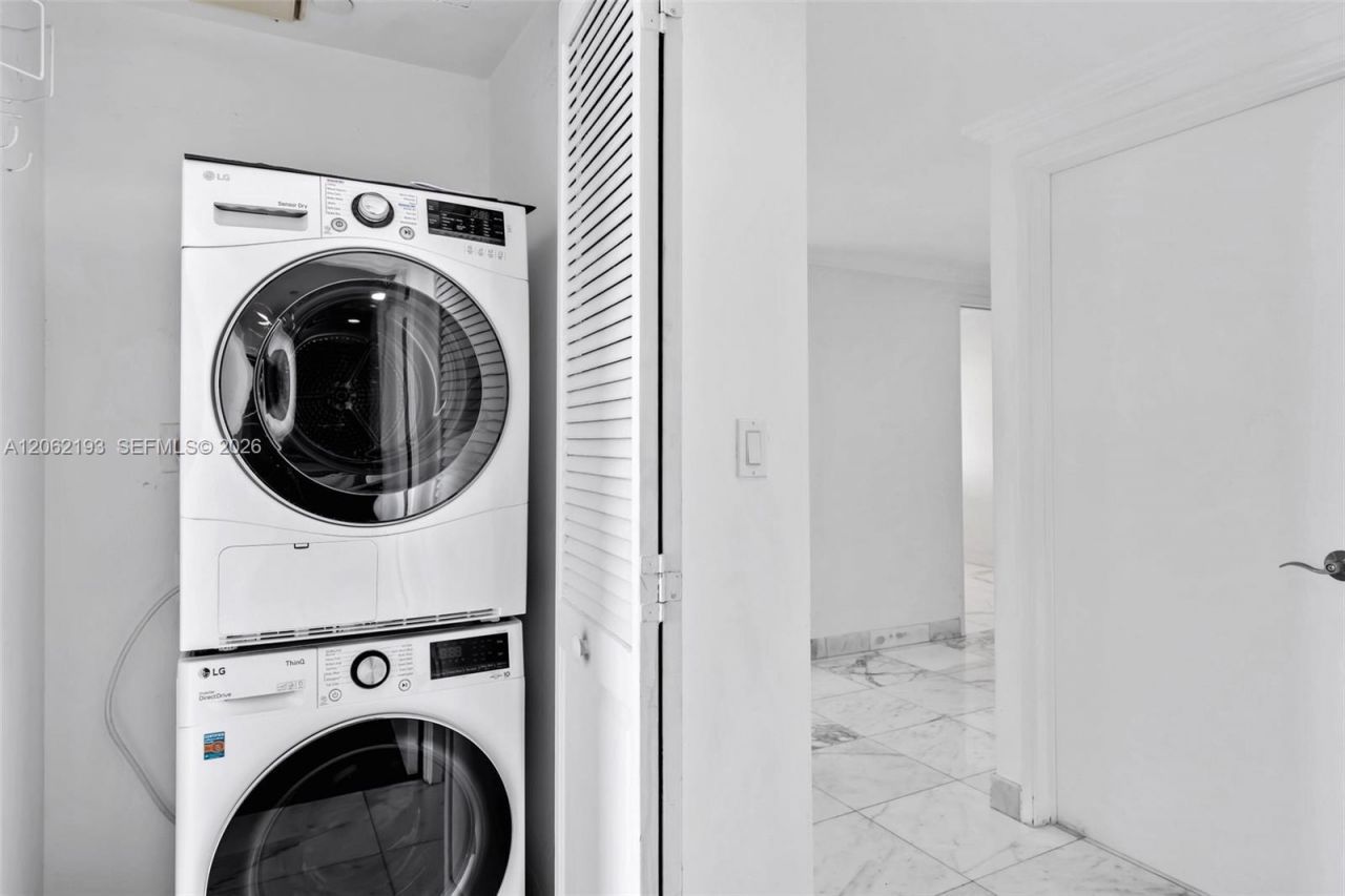 151 Crandon Blvd, Unit 441, Key Biscayne, FL 33149 Photo