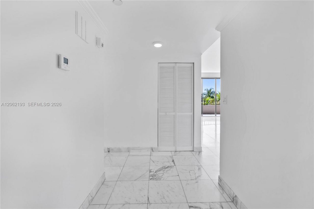 151 Crandon Blvd, Unit 441, Key Biscayne, FL 33149 Photo