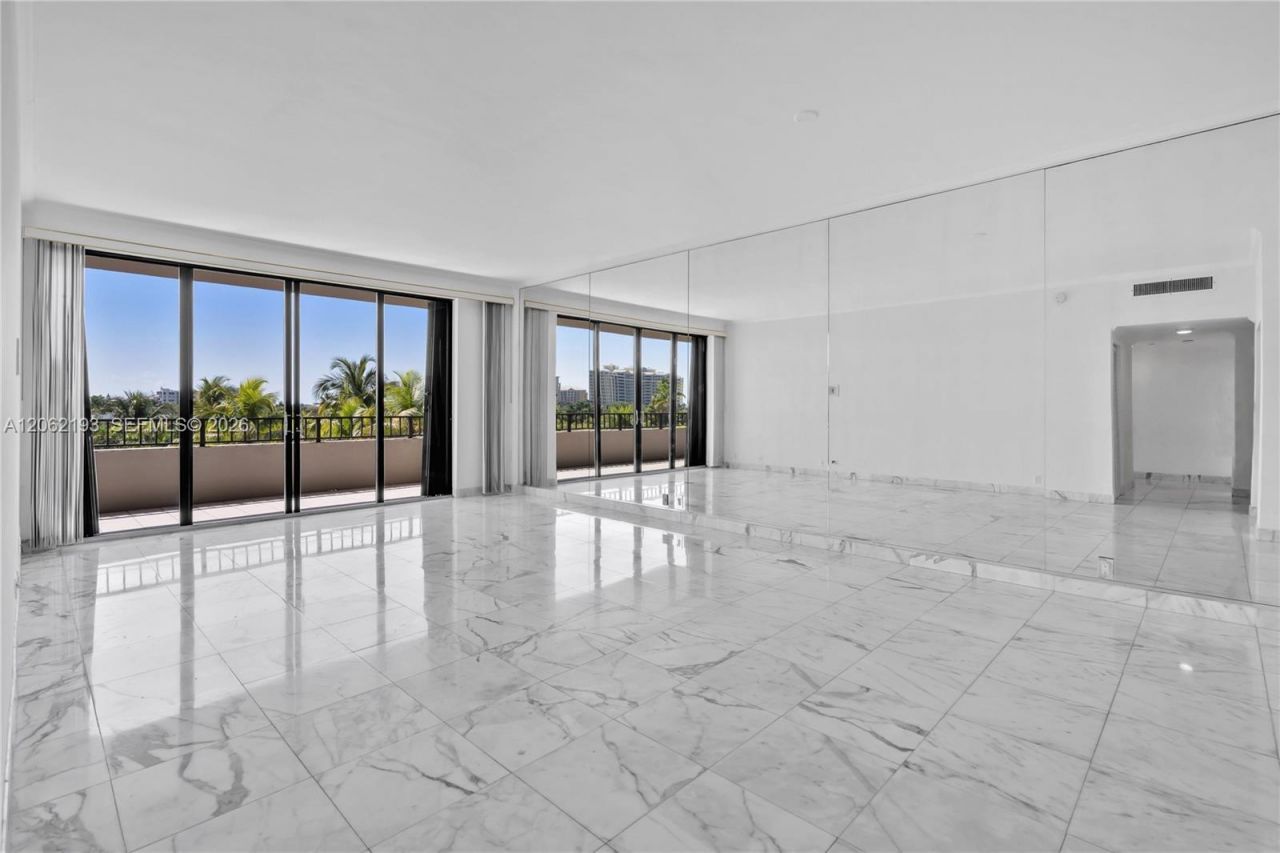 151 Crandon Blvd, Unit 441, Key Biscayne, FL 33149 Photo