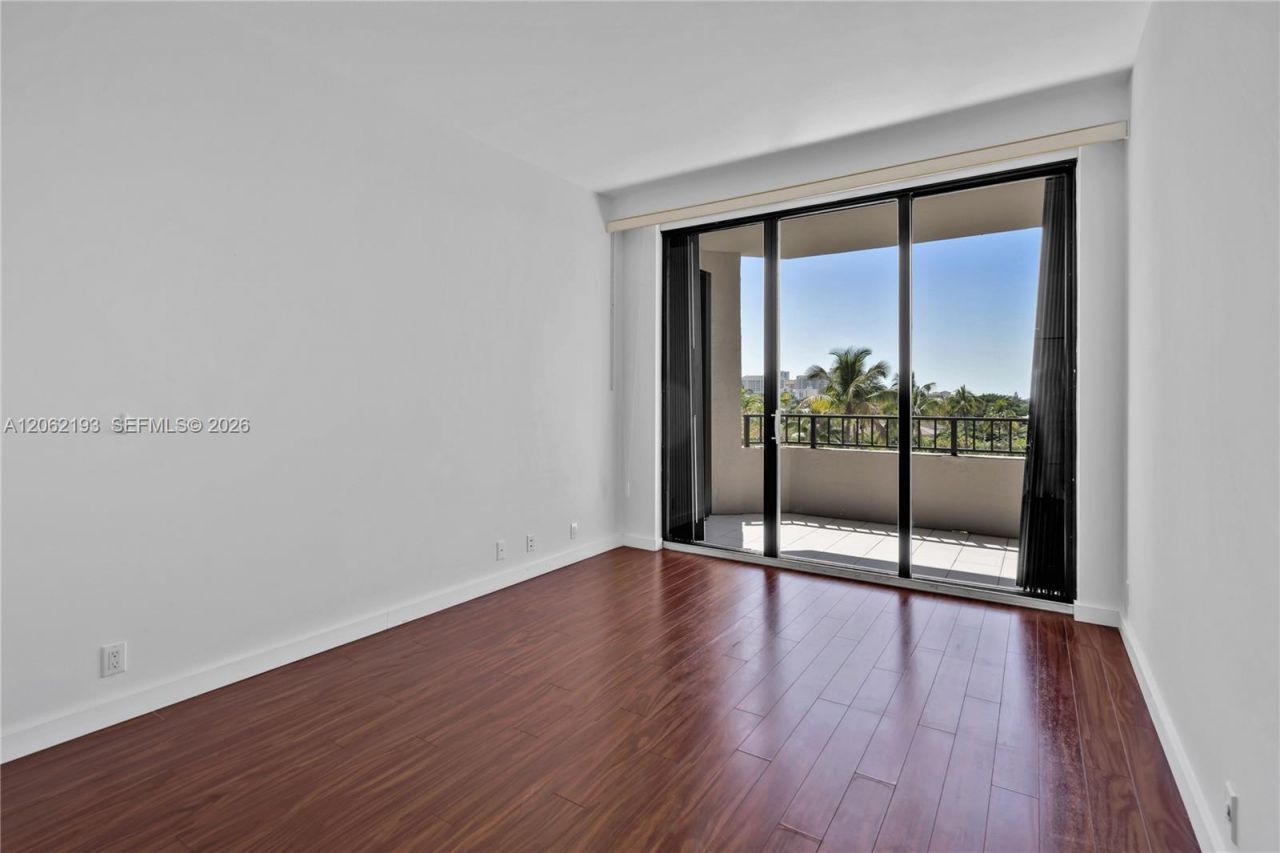 151 Crandon Blvd, Unit 441, Key Biscayne, FL 33149 Photo