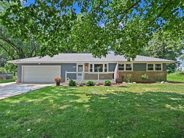2350 Nan Street , Aurora, IL 60502