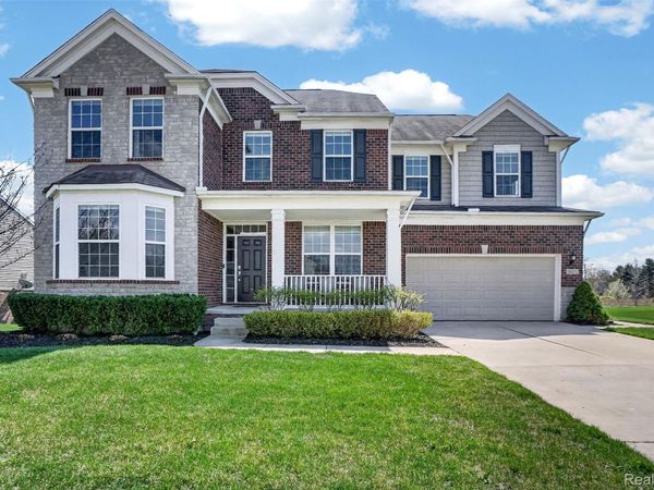 59371 Peters Barn Drive, Lyon Township, Mi 48178