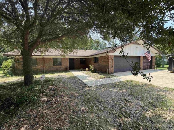 9670 Cove Ave, Pensacola, FL 32534