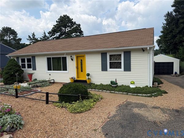 2206 Lancers Boulevard , Richmond, VA 23224