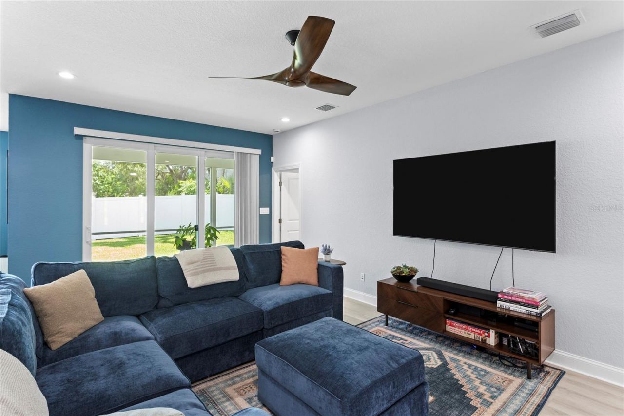 5220 94th Avenue N, Pinellas Park, FL 33782 Photo