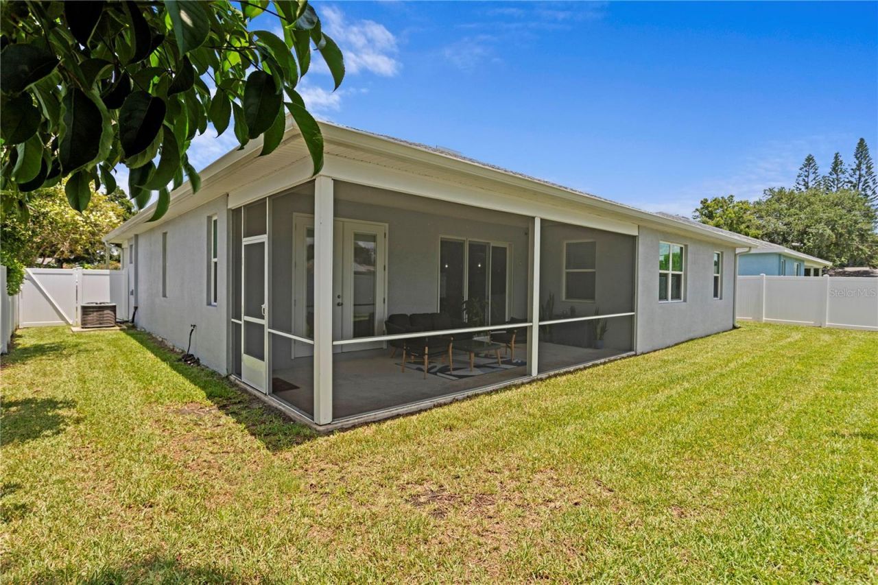 5220 94th Avenue N, Pinellas Park, FL 33782 Photo