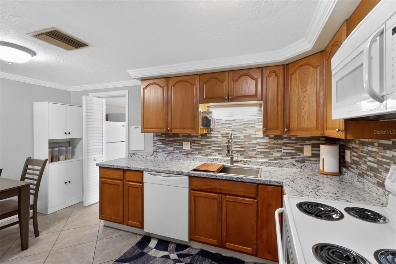 7212 Wedgewood Drive , New Port Richey, FL 34652 Photo